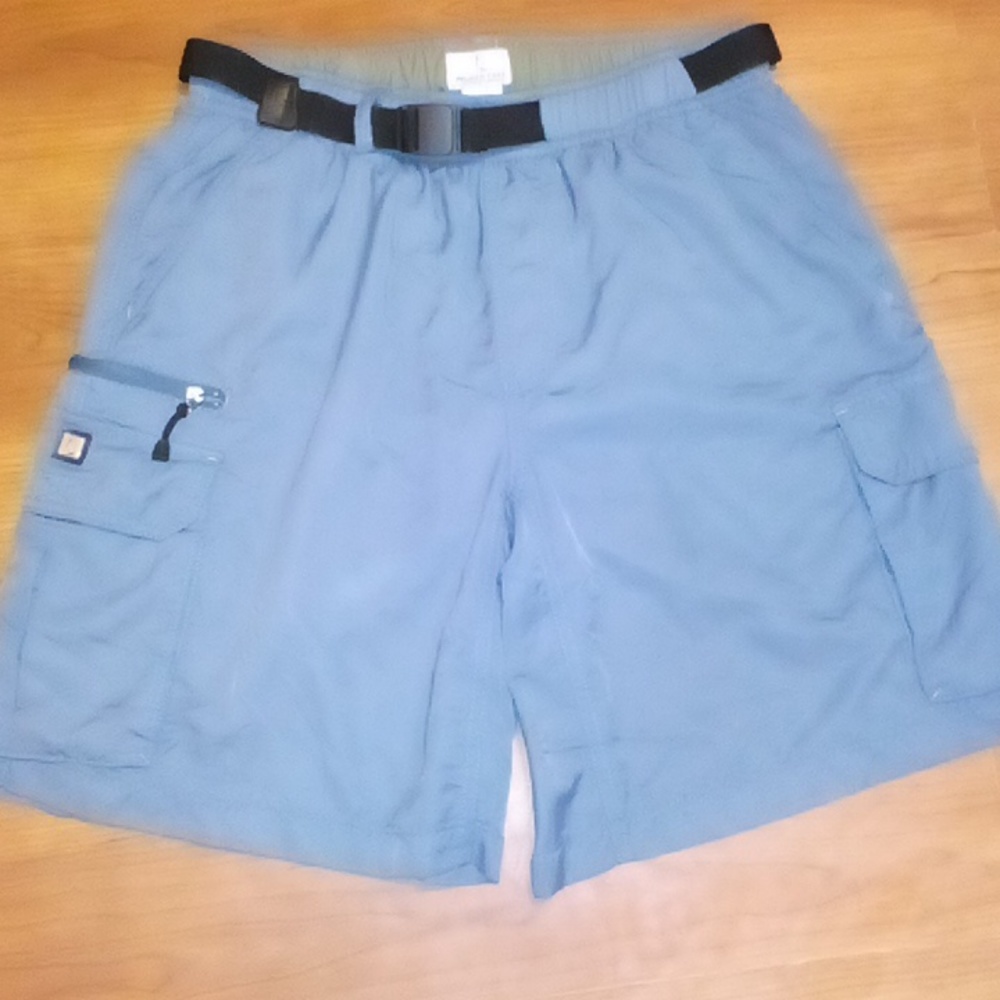 Men's "Pelican Coast" blue nylon cargo shorts w/belt